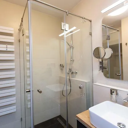 Apartmán Premium By Hi5 - Style At The Comedy Theater *