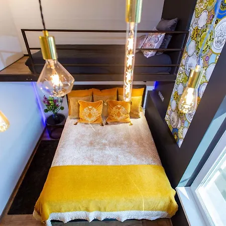 Premium By Hi5 - Style At The Comedy Theater Apartment