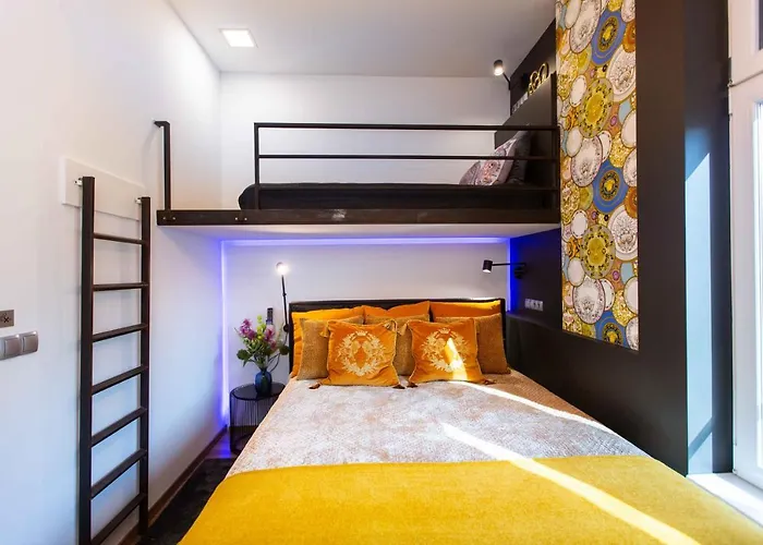 Premium By Hi5 - Style At The Comedy Theater Budapest